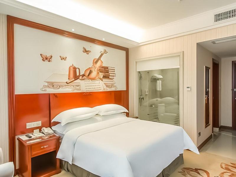 Vienna Hotel Jian People Square Ji'an  Exterior photo